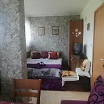 апартамент,студио милка 17,в х росица, за и туризъм,целогодишно Apartment Pamporovo