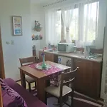 Apartment апартамент,студио милка 17,в х росица, за и туризъм,целогодишно