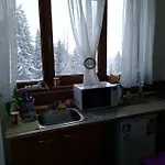 апартамент,студио милка 17,в х росица, за и туризъм,целогодишно Apartment *