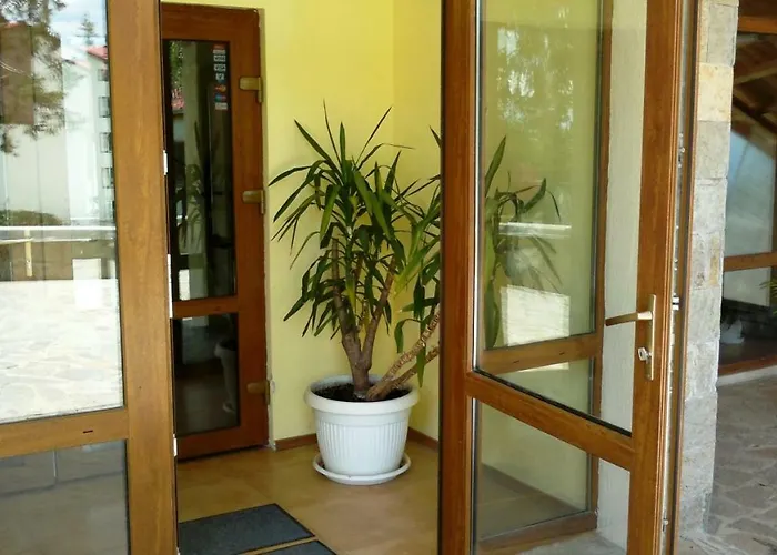 апартамент,студио милка 17,в х росица, за и туризъм,целогодишно